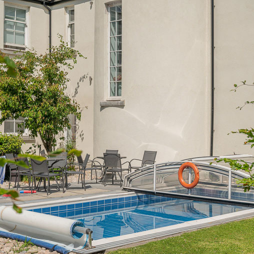 alexander-house-pool